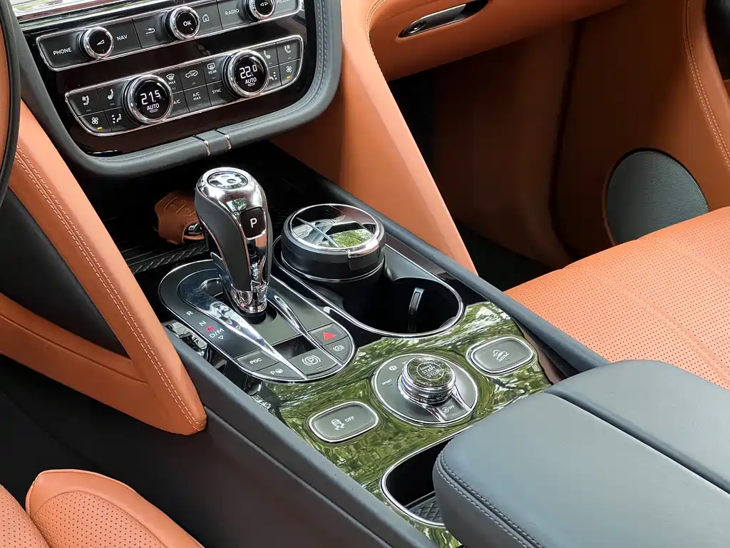 Bentley Bentayga 2022 4.0T V8