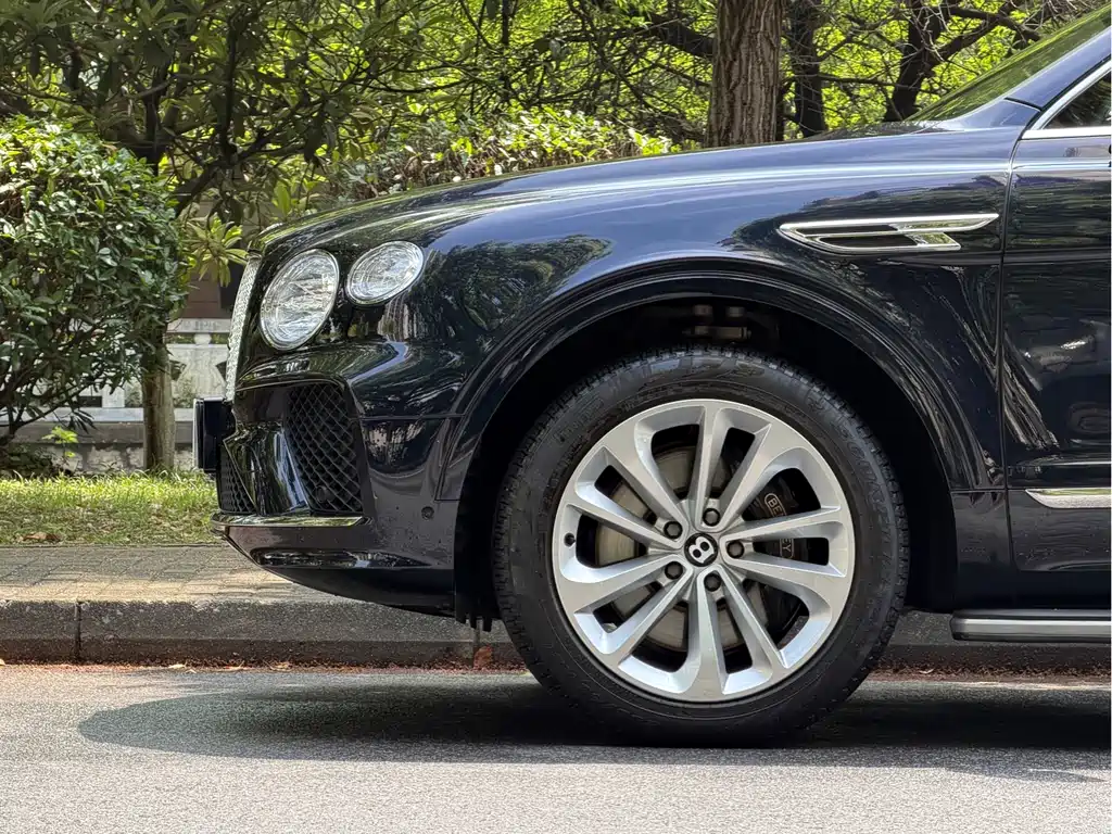 Bentley Bentayga 2024 4.0T V8
