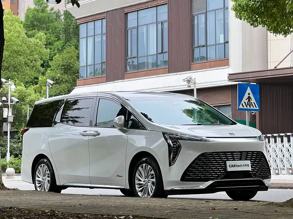 Buick Century 2025 2.0T 7-Seater Yunshi Edition