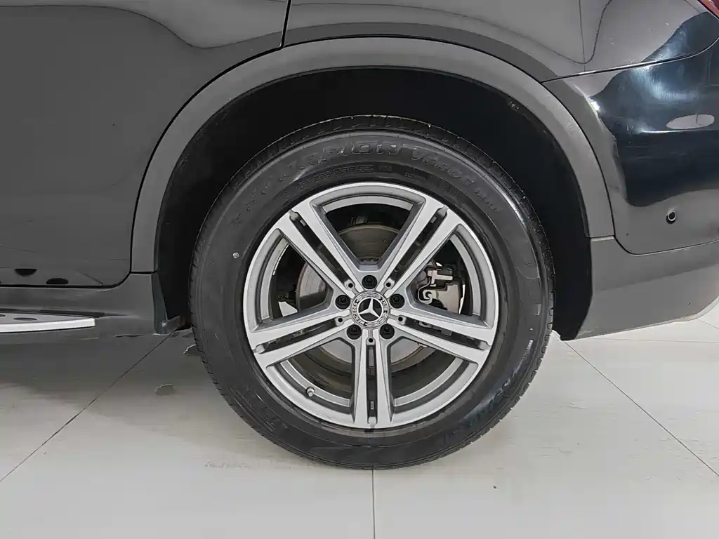 Mercedes-Benz GLC 260 L 4MATIC