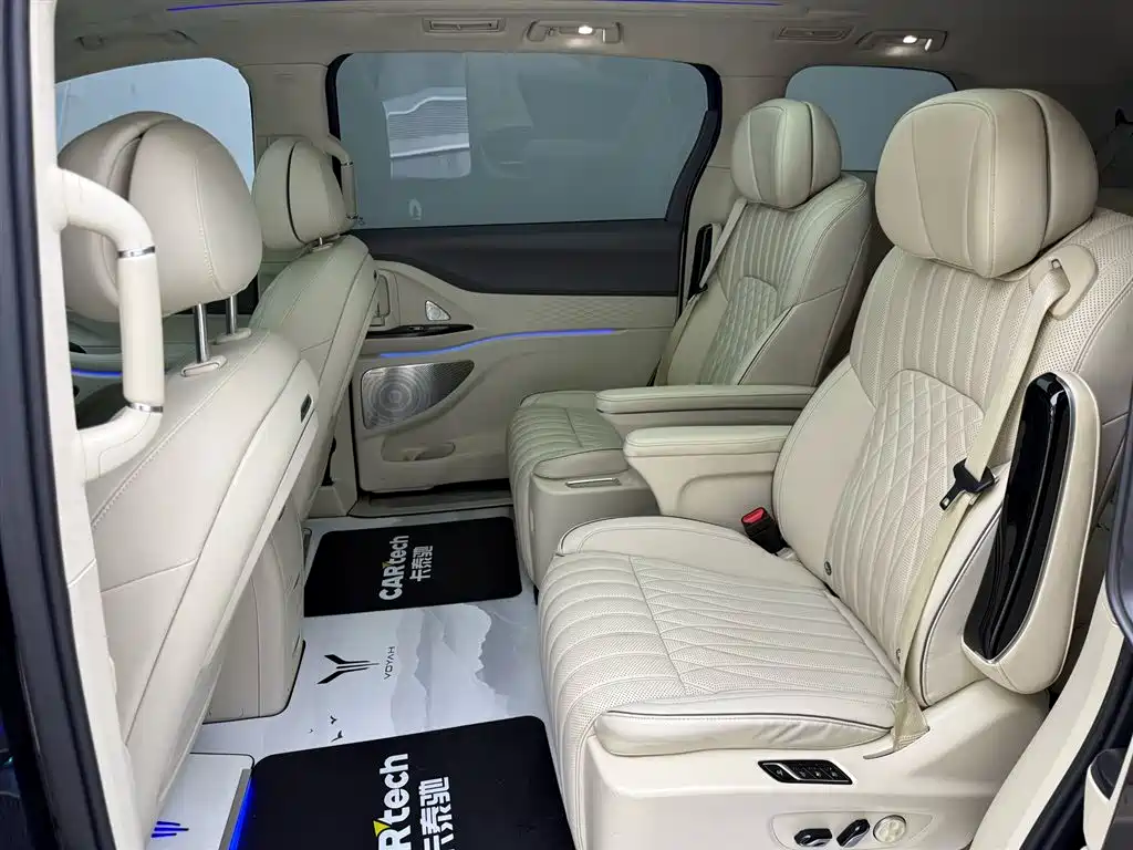 Voyah Dreamer 2024 PHEV Ultra Long Range Flagship Edition
