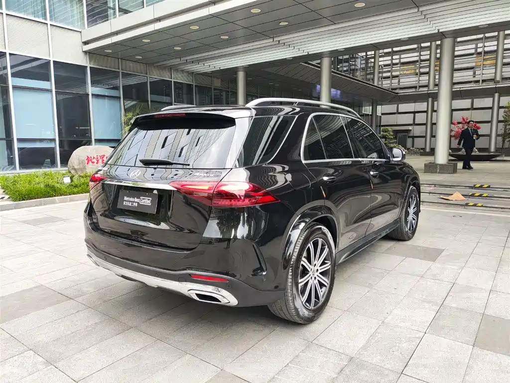 Mercedes-Benz GLE 350 4MATIC Fashion Edition 2025