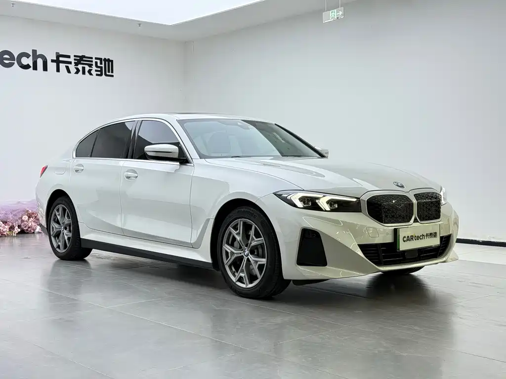 BMW i3 2025 eDrive 35 L
