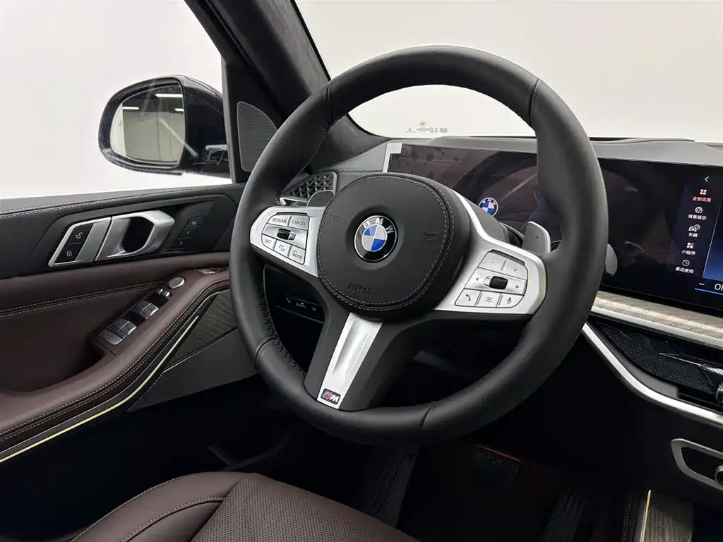 BMW X5 2026 xDrive 40Li M Sport Night Edition
