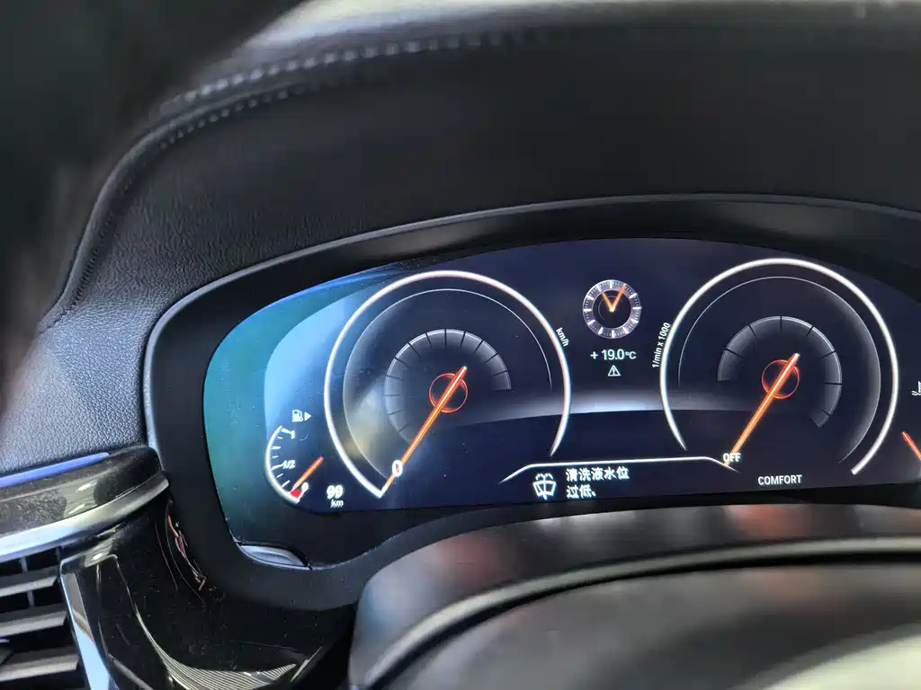 BMW 5 Series 2019 525Li M Sport Package