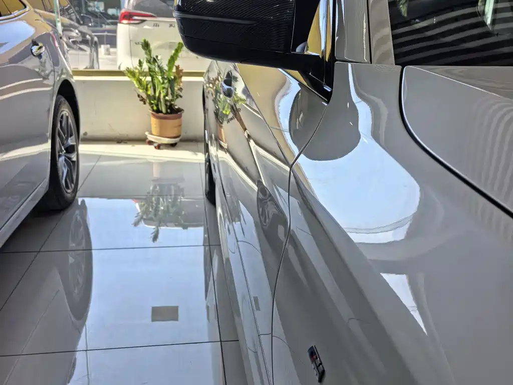 BMW 5 Series 2019 525Li M Sport Package