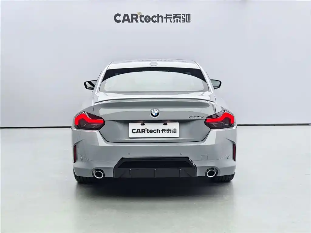 BMW 2 Series 2025 225i M Sport Night Edition
