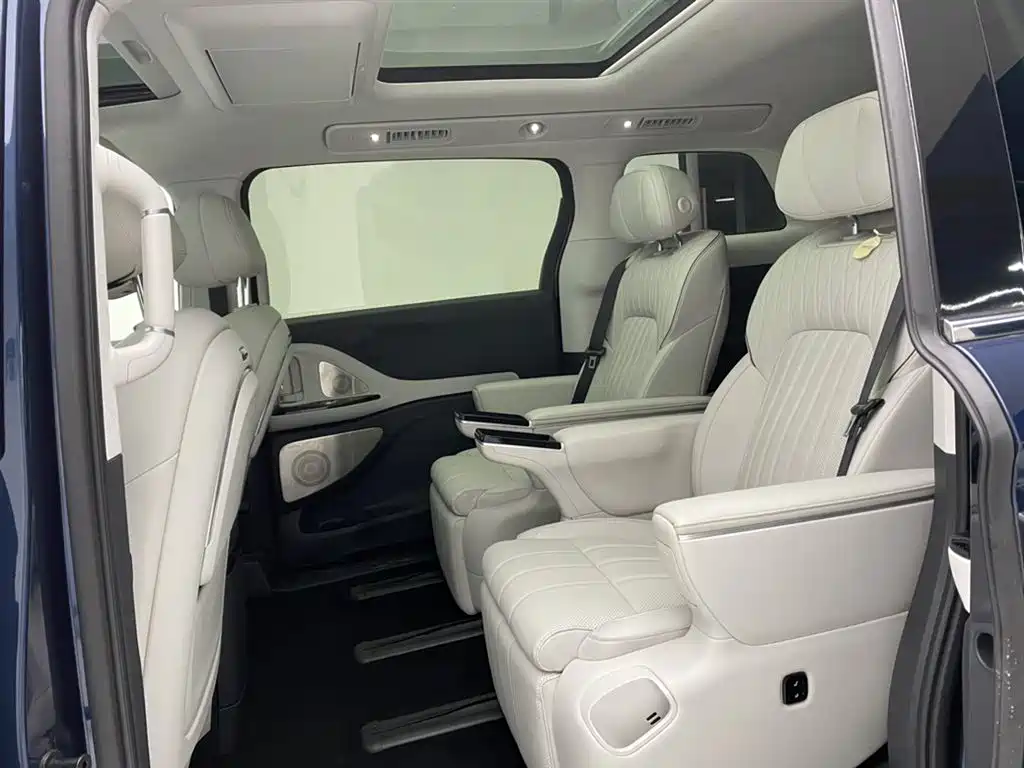 Voyah Dreamer 2025 PHEV AWD Flagship Kunpeng Edition