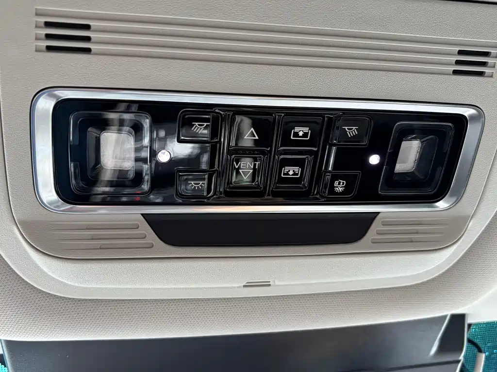 Lincoln Nautilus 2025 2.0T AWD Reserve Edition