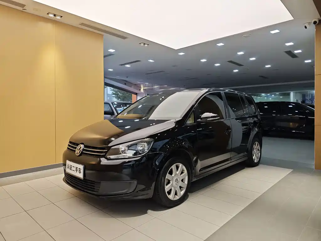 Volkswagen Touran 2011 1.4T Manual Zhishang Edition 5-seater