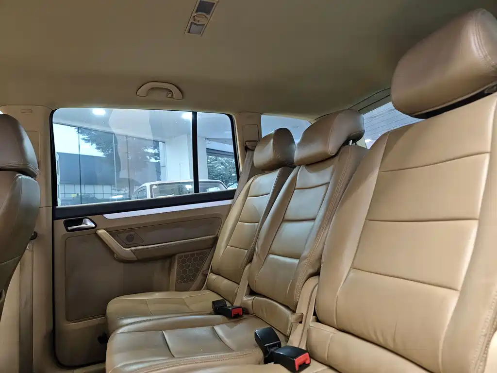 Volkswagen Touran 2011 1.4T Manual Zhishang Edition 5-seater