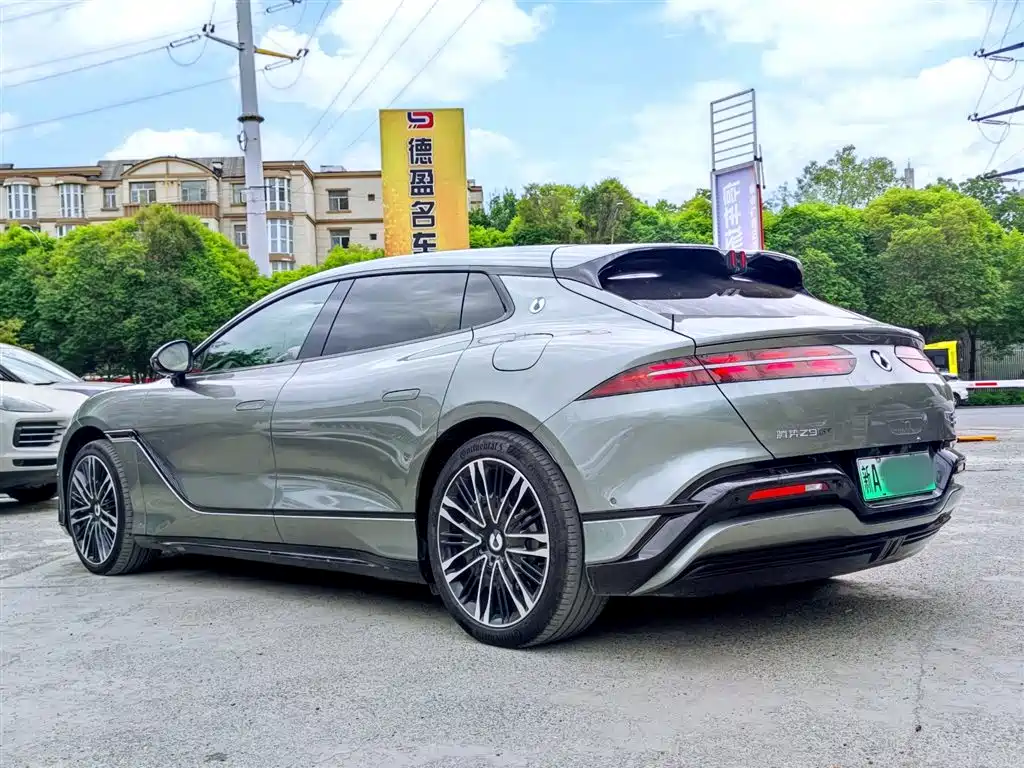 Denza Z9GT 2024 1100 AWD Ultra