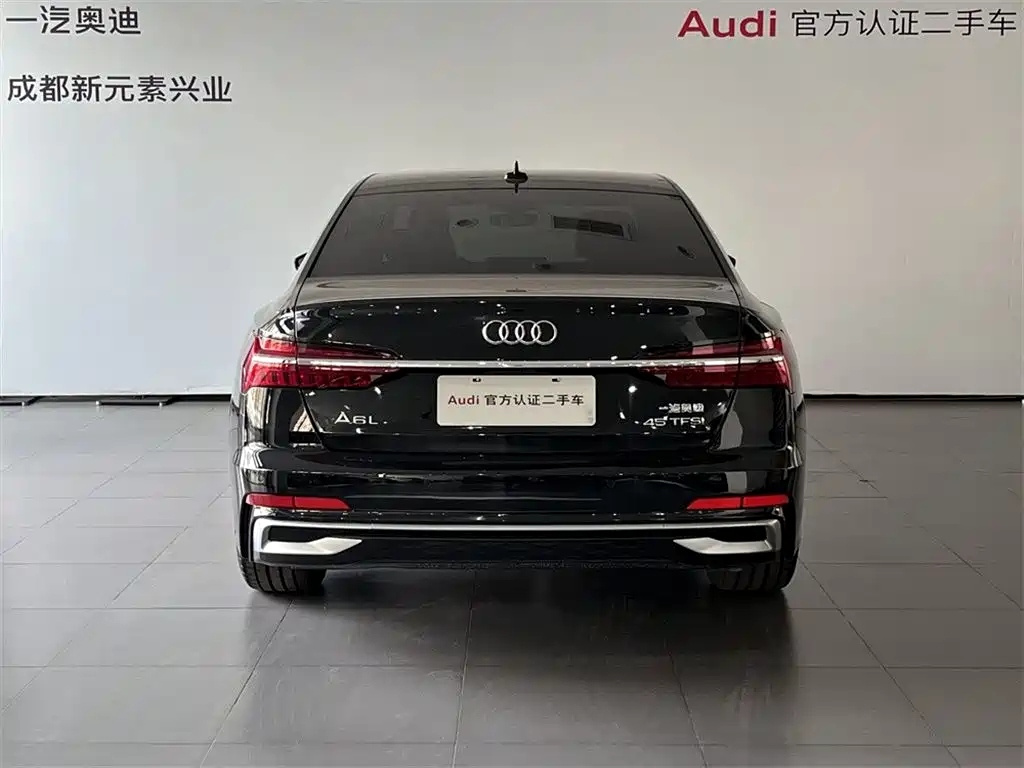 Audi A6L 2025 45 TFSI Premium Dynamic
