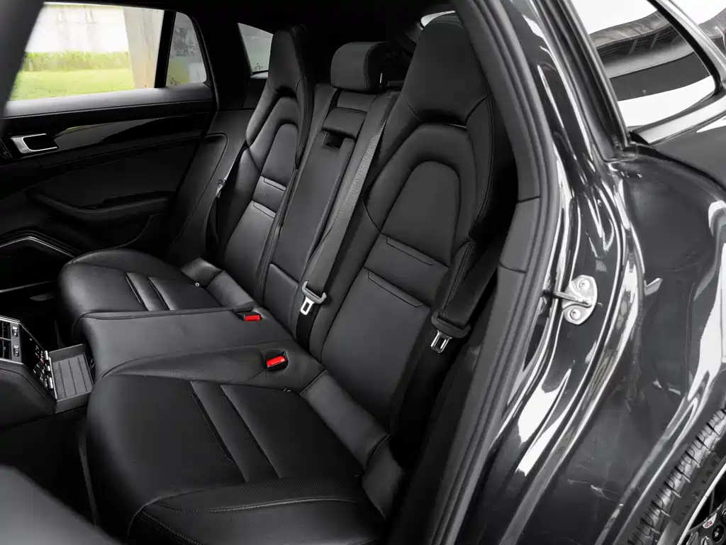Porsche Panamera 4 Sport Turismo 3.0T