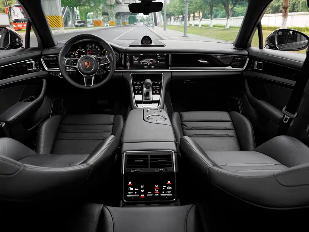 Porsche Panamera 4 Sport Turismo 3.0T