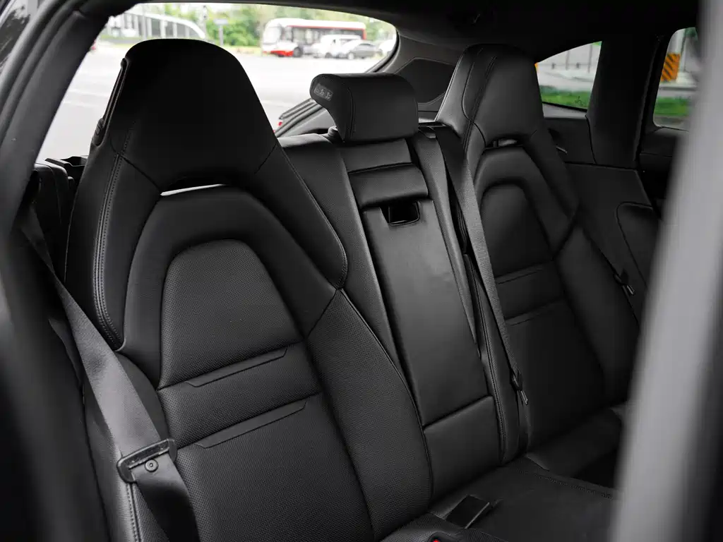 Porsche Panamera 4 Sport Turismo 3.0T