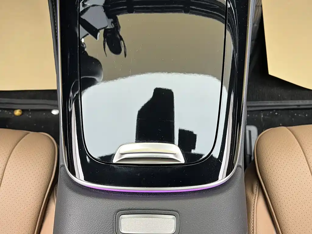 Mercedes-Benz E-Class 2024 Facelift E 260 L