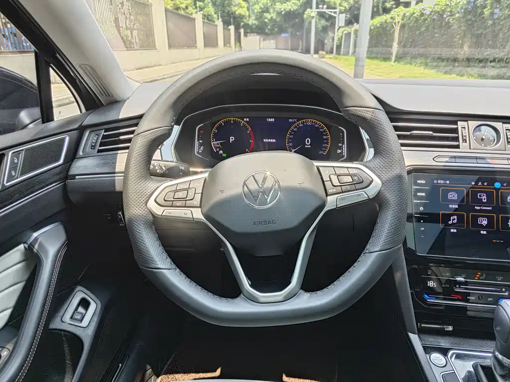 Magotan 2026 30 Million Edition 380TSI DSG Luxury