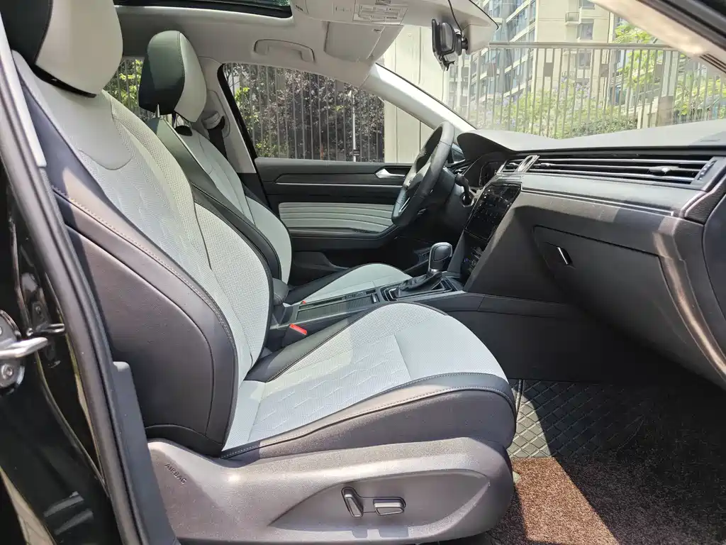 Magotan 2026 30 Million Edition 380TSI DSG Luxury