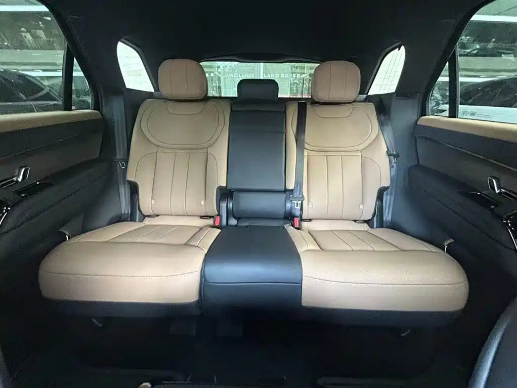 2026 Range Rover Sport 400PS Dynamic SE