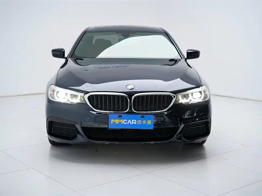 BMW 5 Series 2019 530Li Leading Edition M Sport Package