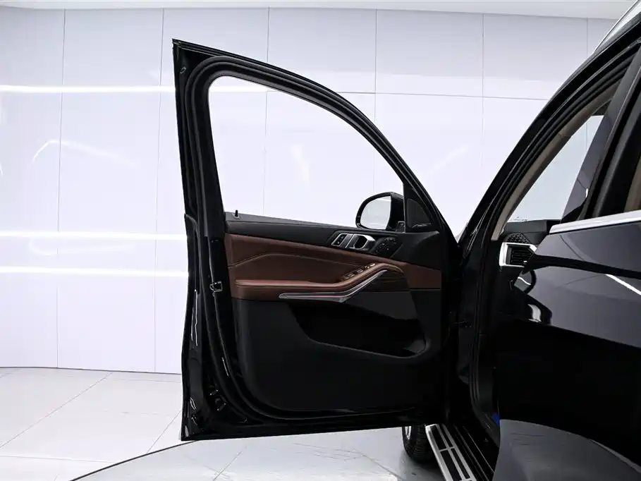 BMW X7 xDrive40i