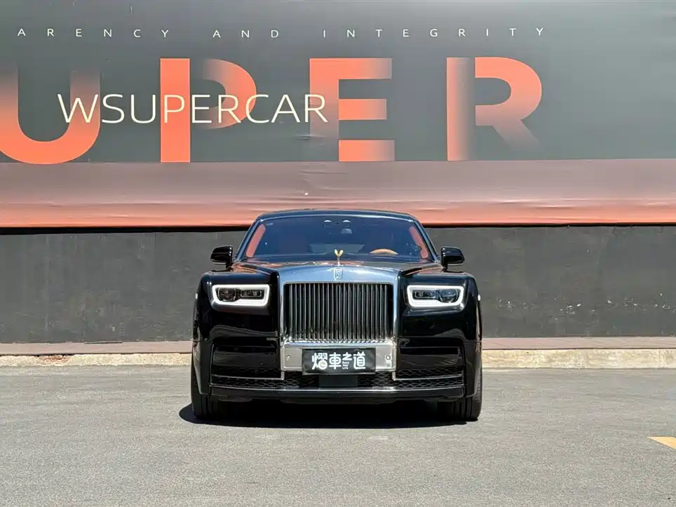 Rolls-Royce Phantom 2018 6.7T Extended Wheelbase