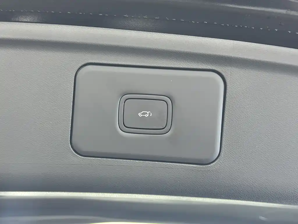 Lan Dian E5 PLUS 2025 165km Long Range Edition PLUS 5-Seater