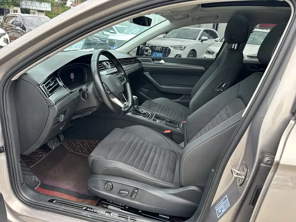Volkswagen Magotan 2020 330TSI DSG Luxury