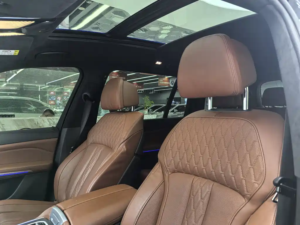 BMW X7 2022 xDrive40i Exclusive M Sport Package