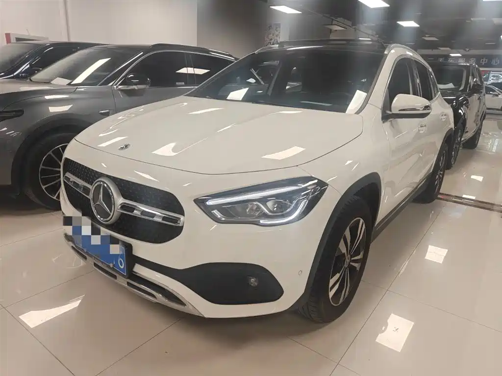 Mercedes-Benz GLA 220 2022