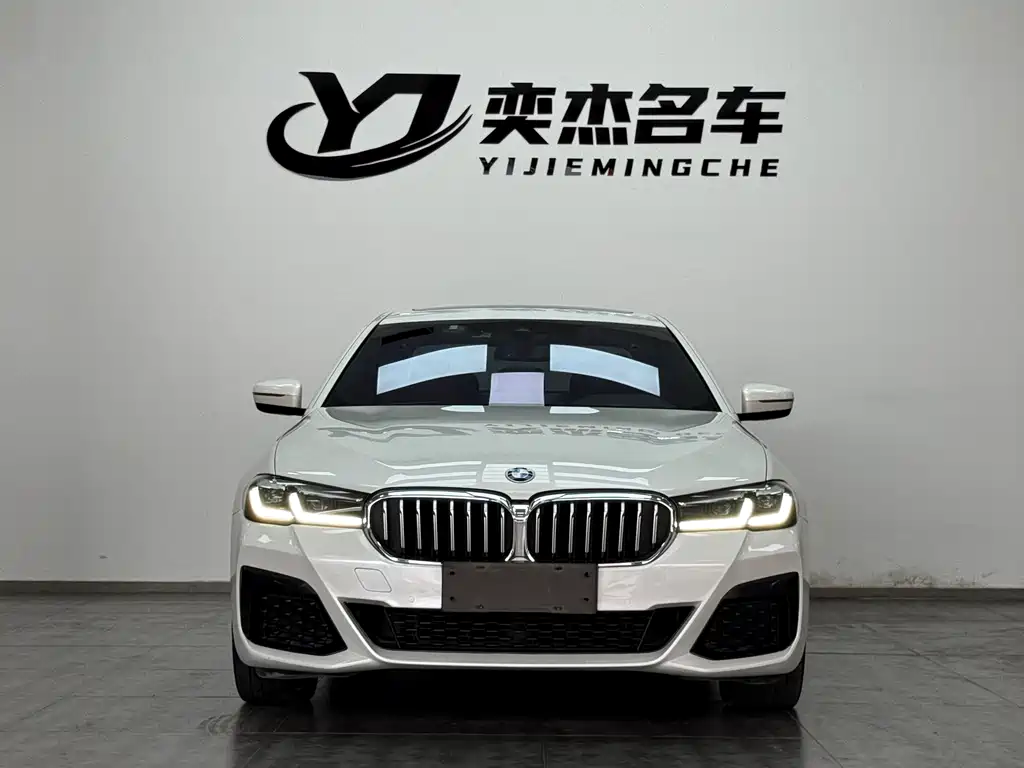 BMW 5 Series 2022 LCI 530Li Leading M Sport Package