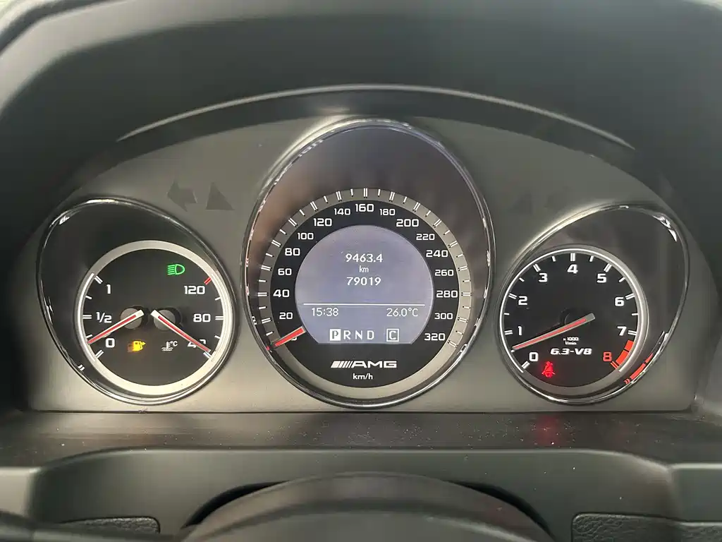 Mercedes-Benz C-Class AMG 2010 AMG C 63 Dynamic Edition Enhanced Version