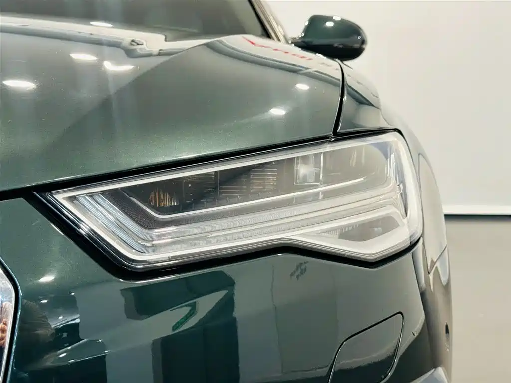 Audi A6 Avant 35 TFSI