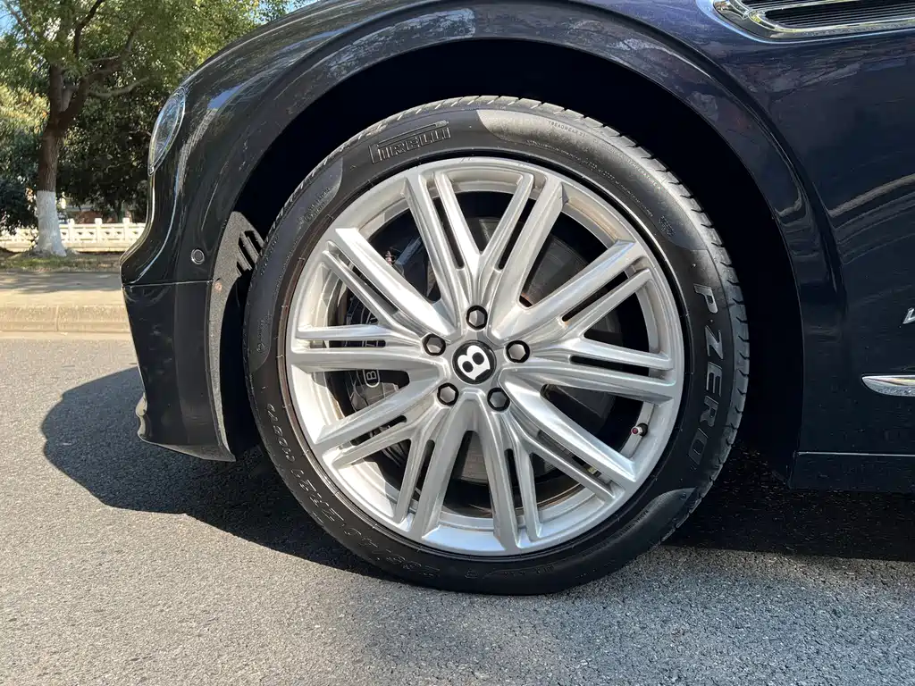 Bentley Flying Spur 2020 6.0T W12 Standard Edition