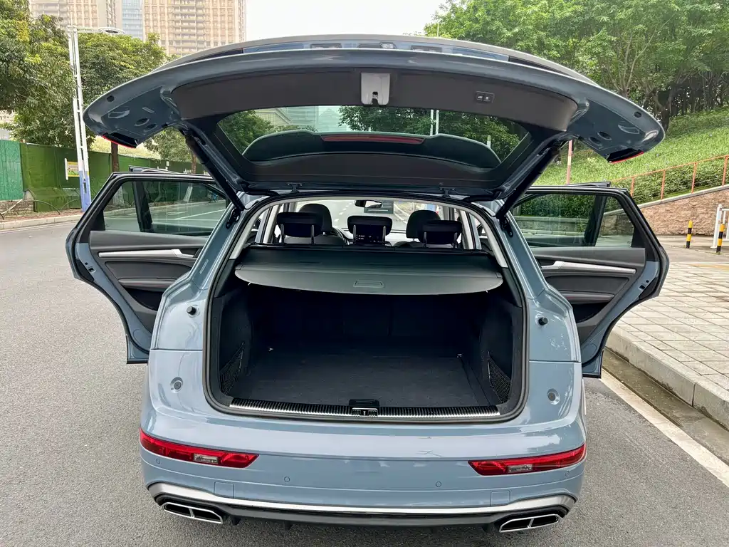 Audi Q5L 40 TFSI RS Line Edition