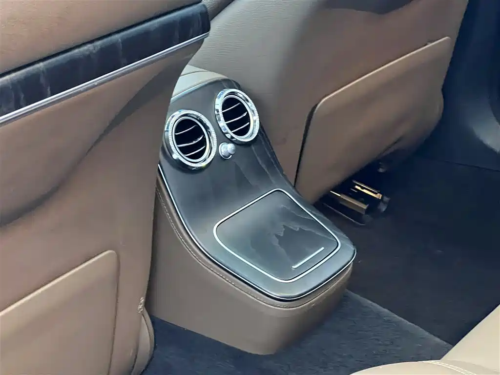 Mercedes-Benz E 300 L Sport Luxury 2021