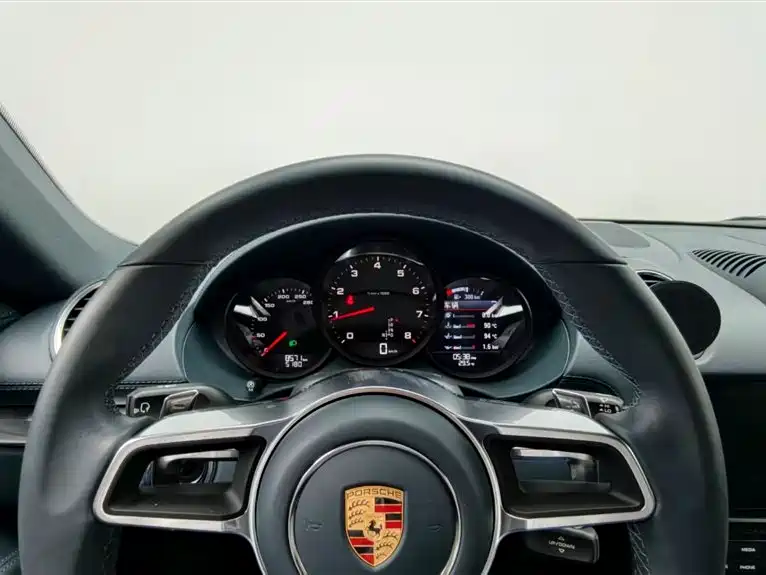 Porsche 718 Cayman 2.0T 2022
