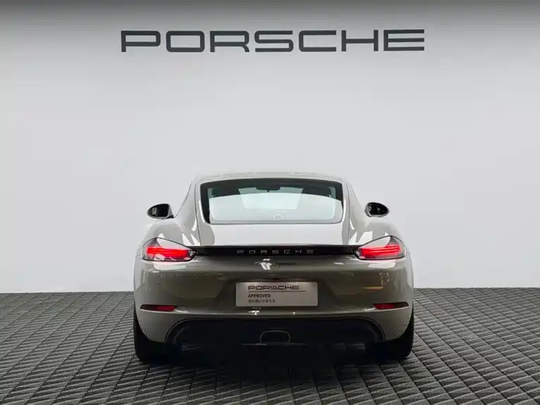 Porsche 718 Cayman 2.0T 2022