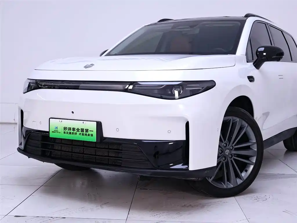 Leapmotor C16 2024 EREV 200 Premium Edition