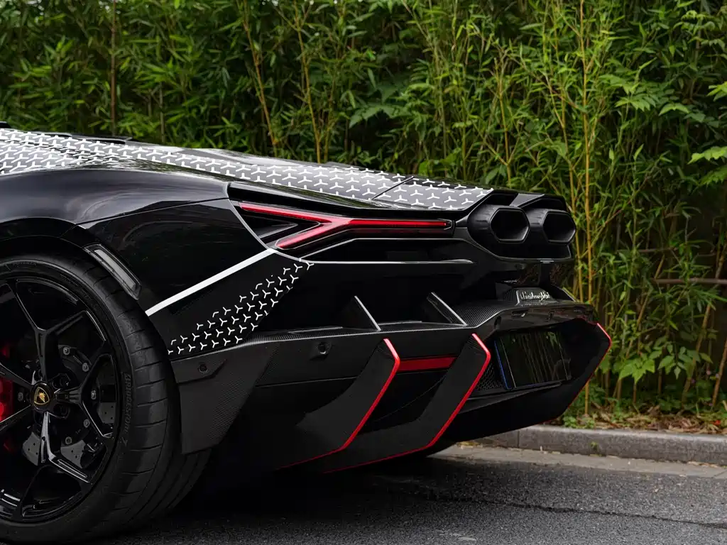 Lamborghini Revuelto 2023 6.5L PHEV Standard