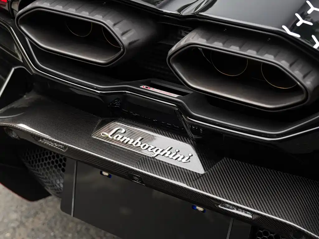 Lamborghini Revuelto 2023 6.5L PHEV Standard