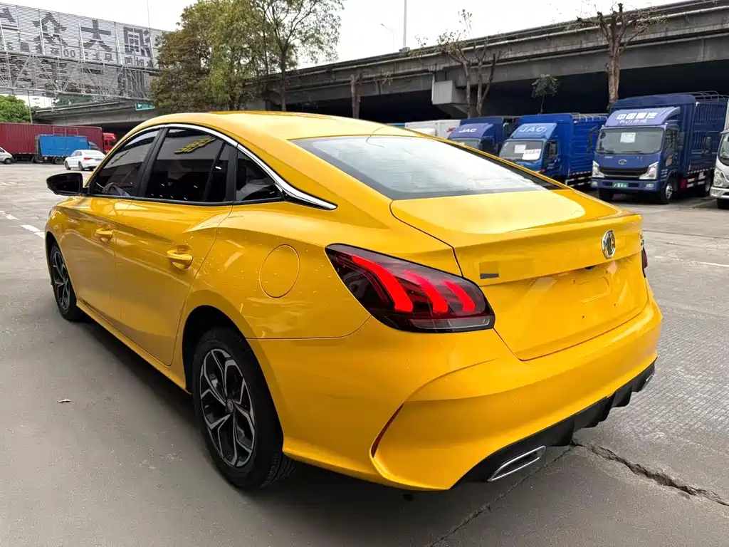 MG5 180DVVT CVT Luxury Edition