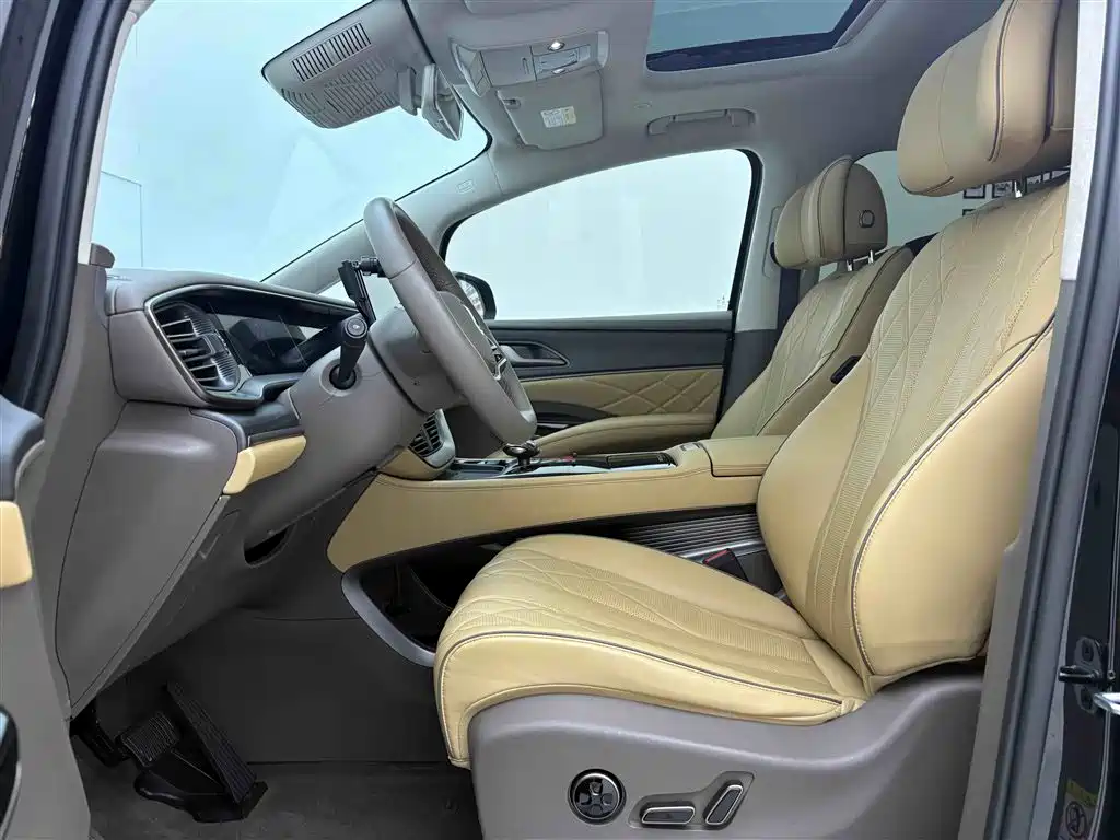 Denza D9 2022 DM-i 970 AWD Flagship