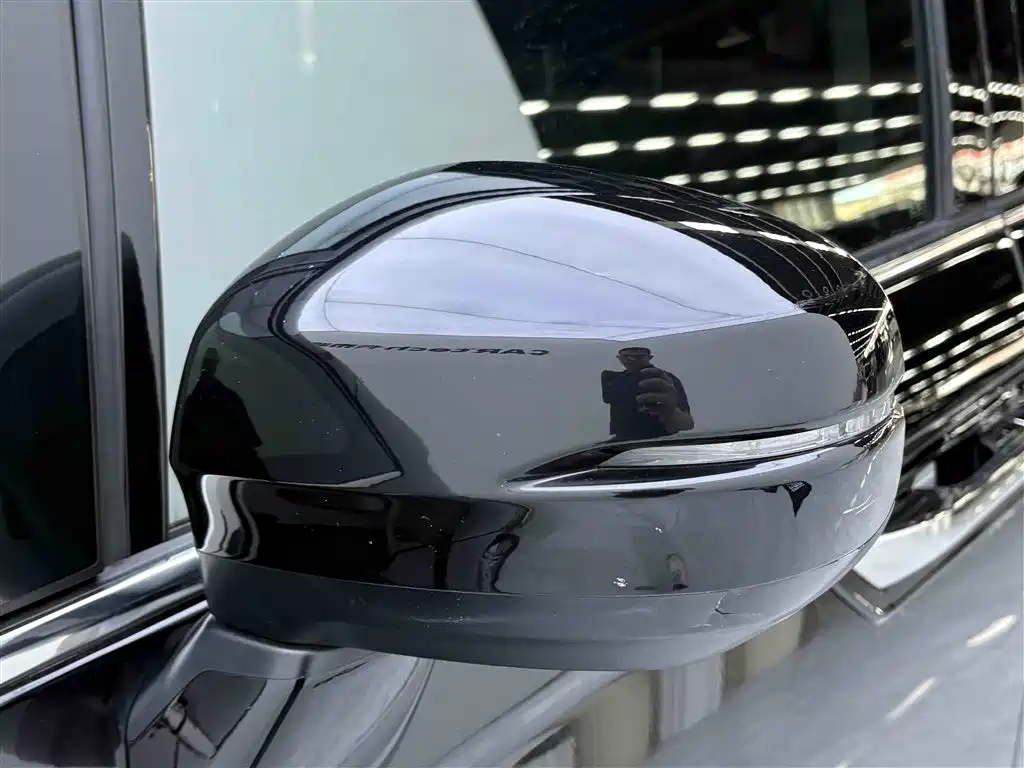 Honda Elysion 2019 2.0L Hybrid Supreme