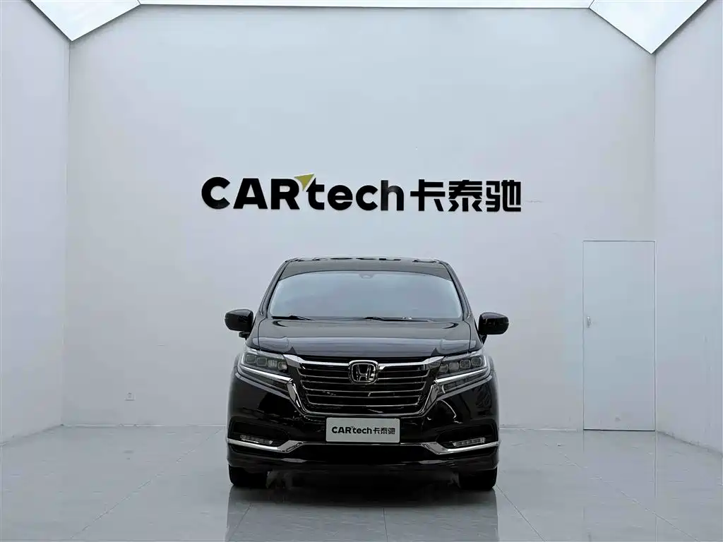 Honda Elysion 2019 2.0L Hybrid Supreme