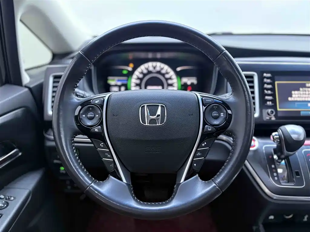 Honda Elysion 2019 2.0L Hybrid Supreme