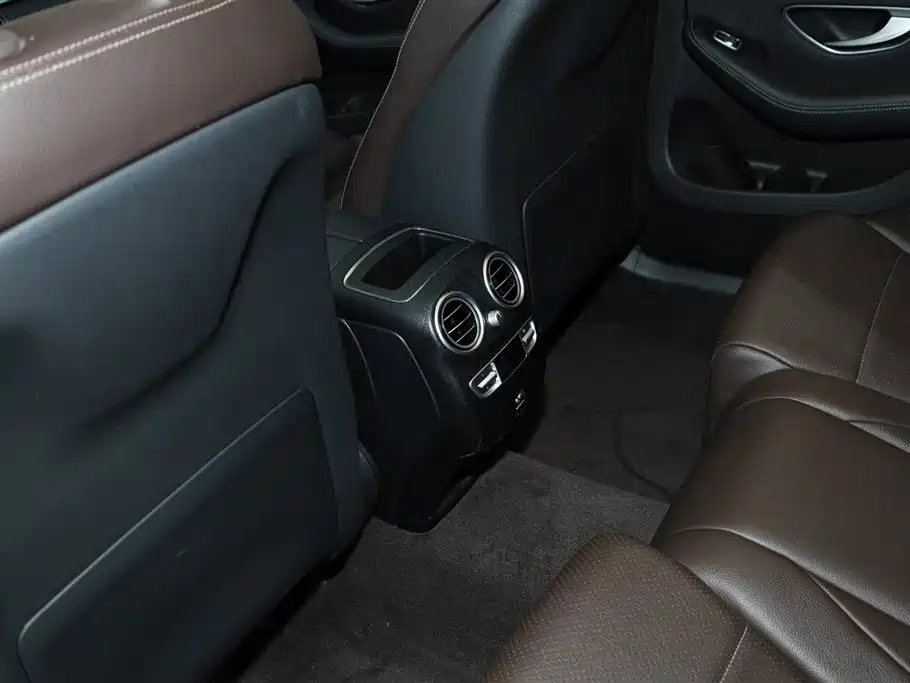 Mercedes-Benz GLC 2021 GLC 260 L 4MATIC Luxury