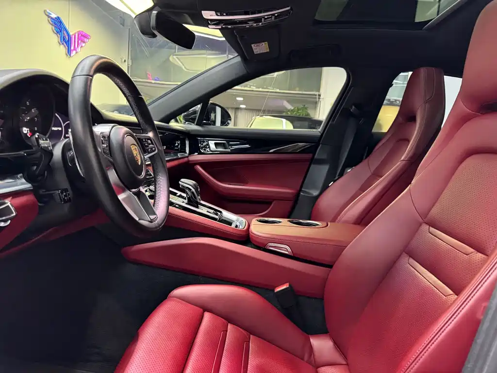 Porsche Panamera 2.9T