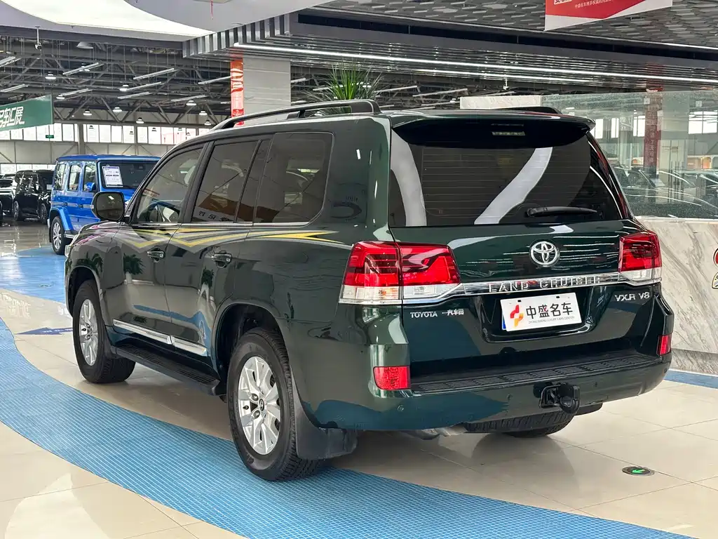 Land Cruiser 2016 4.6L Automatic VX-R